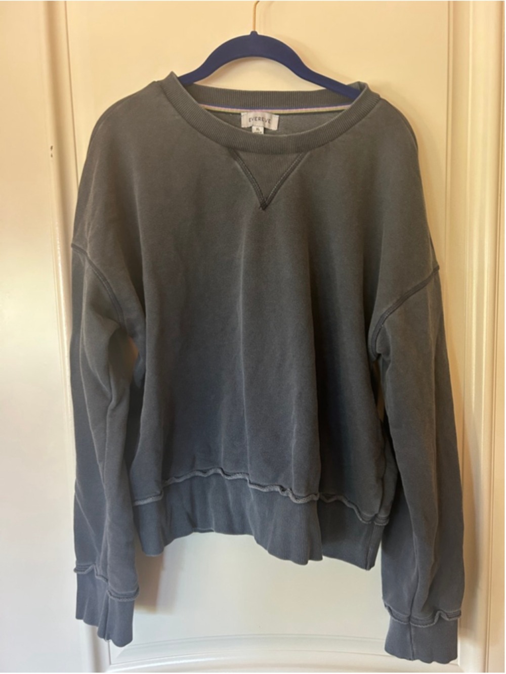 Women's Evereve Gray Crew Neck Sweatshirt XL